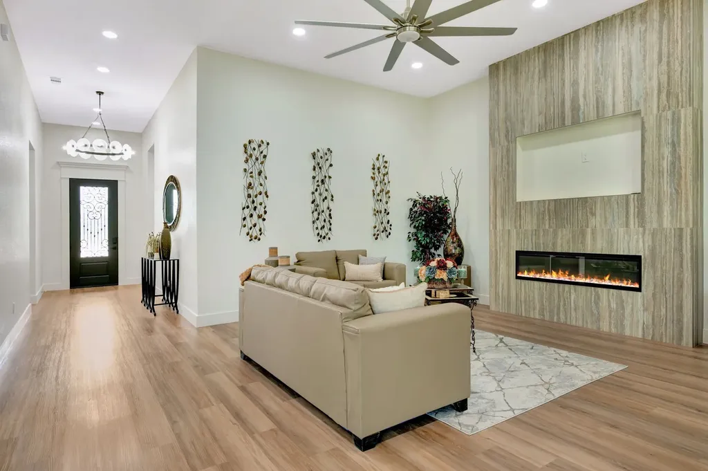 1250 Southfork Court Waxahachie TX 75167