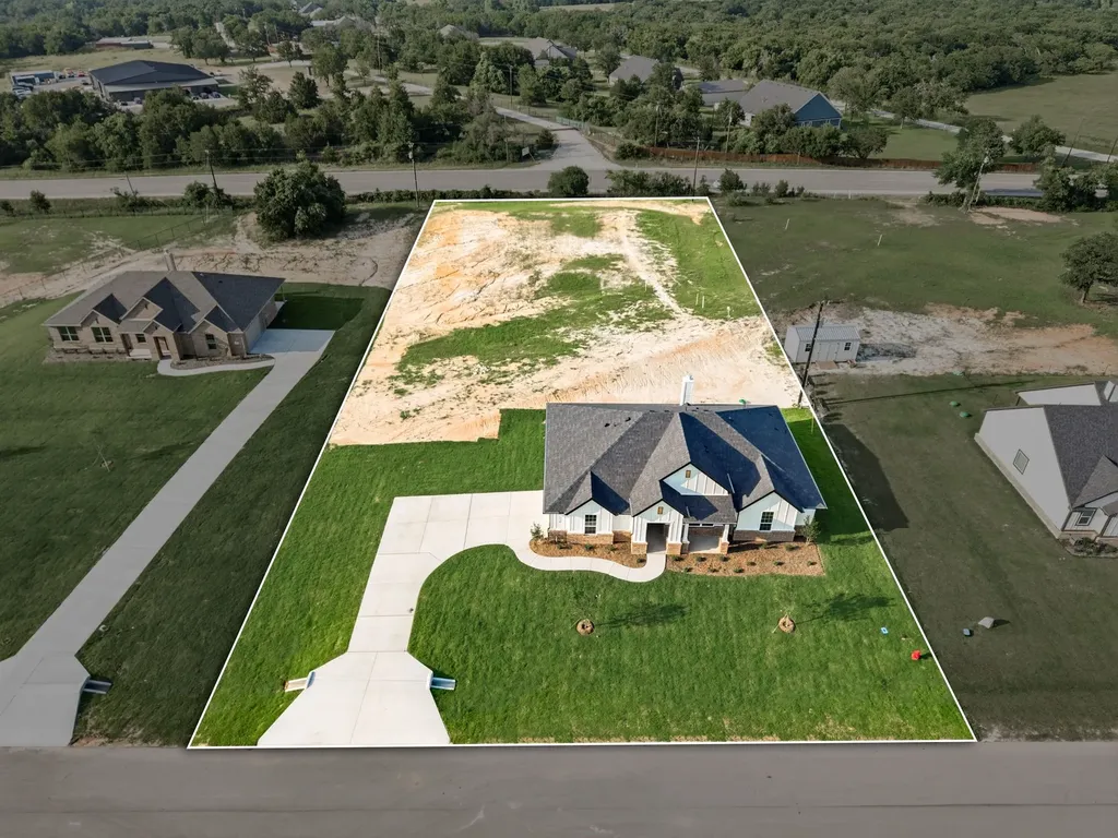 116 Park Hurst Drive Boyd TX 76023