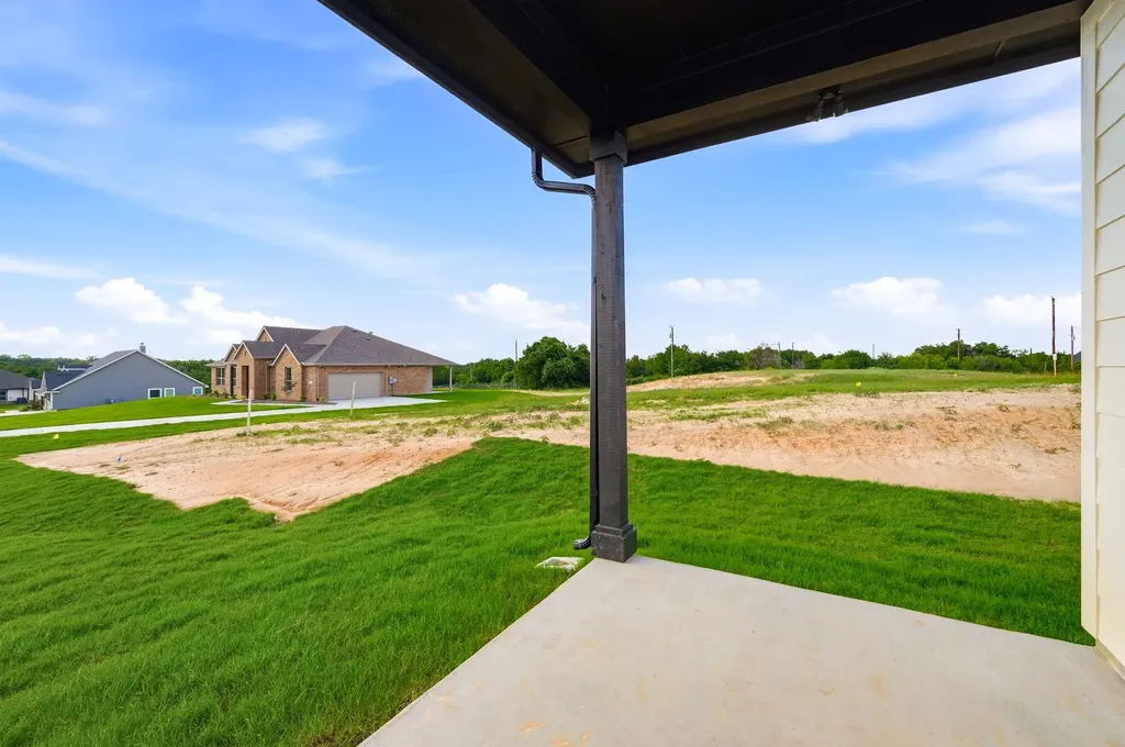 116 Park Hurst Drive Boyd TX 76023
