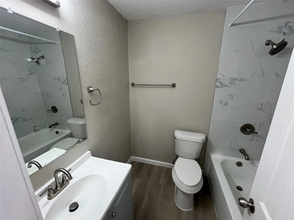 300 Ocean Drive Richardson TX 75081
