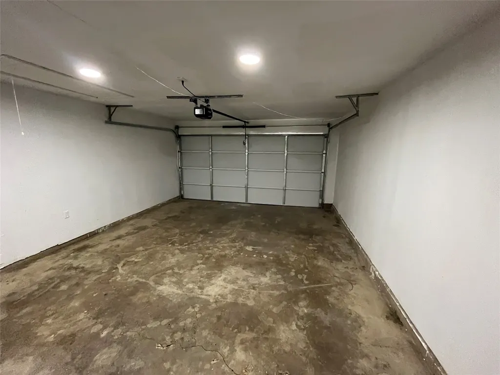 300 Ocean Drive Richardson TX 75081