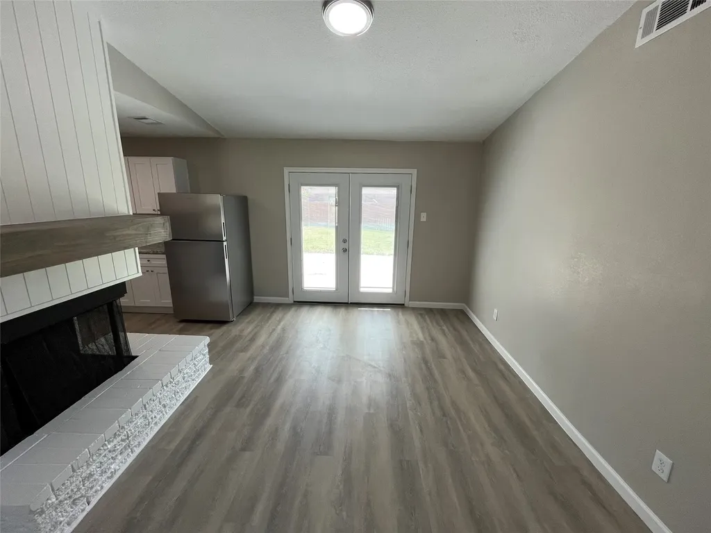 300 Ocean Drive Richardson TX 75081