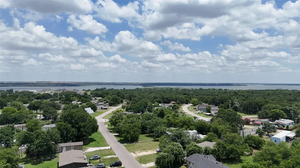 1404 Sheri Lane N Pelican Bay TX 76020