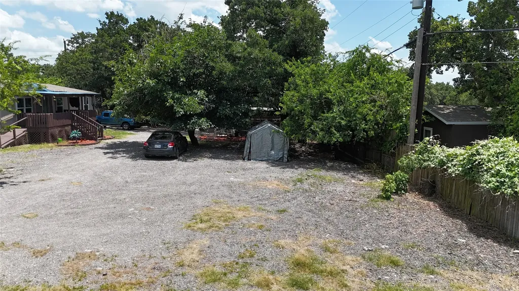 1404 Sheri Lane N Pelican Bay TX 76020