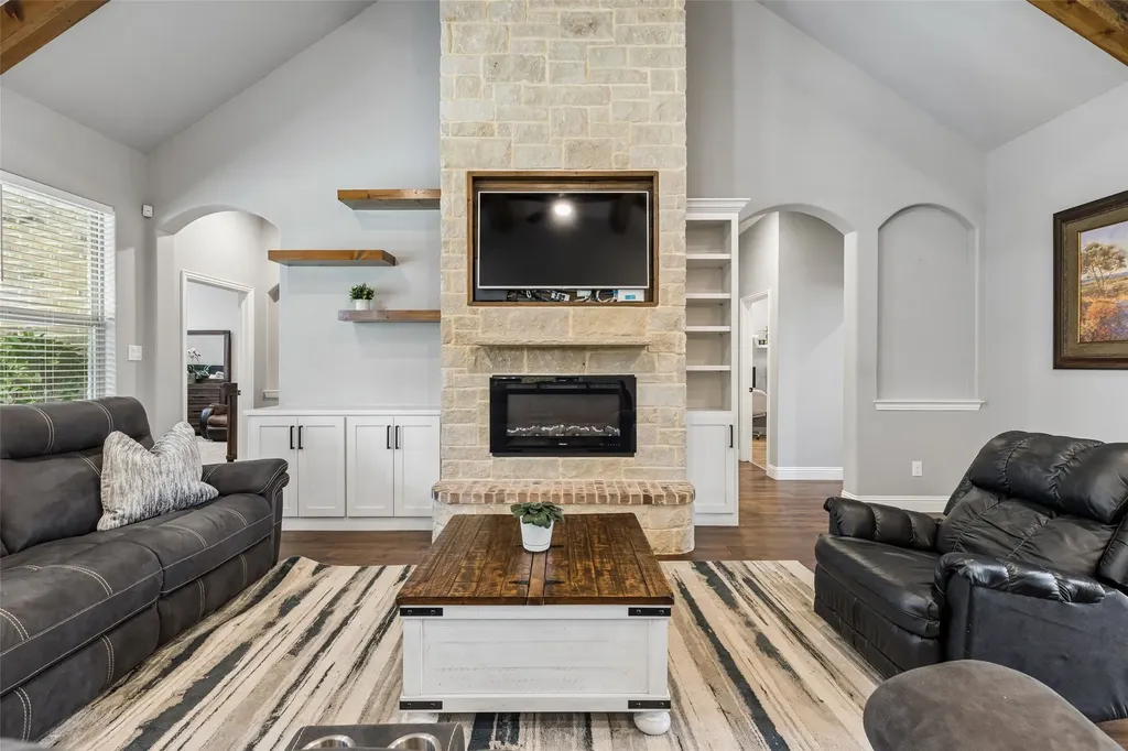 101 Sycamore Lane Roanoke TX 76262