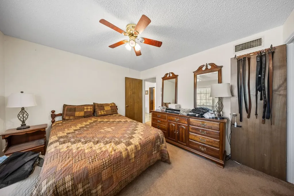 8724 Racquet Club Drive Fort Worth TX 76120