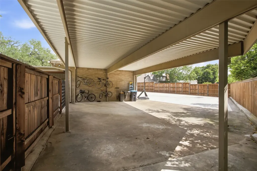3737 Arroyo Road Fort Worth TX 76109
