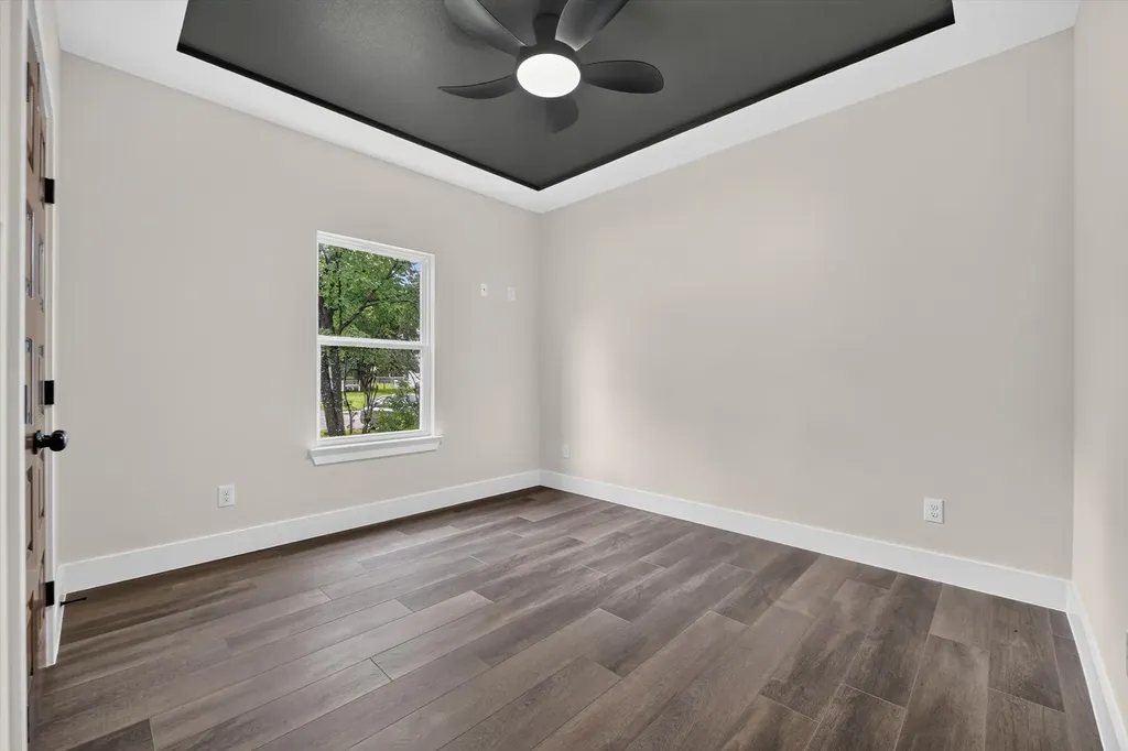 426 Goodyear Street Irving TX 75062