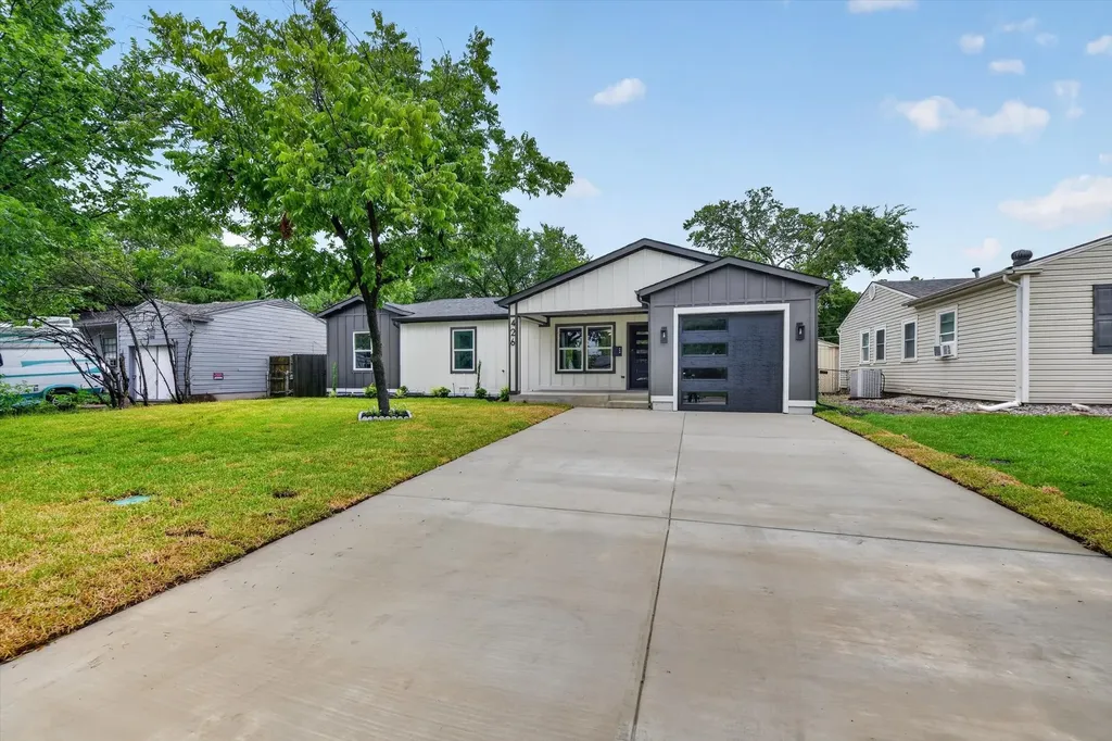 426 Goodyear Street Irving TX 75062