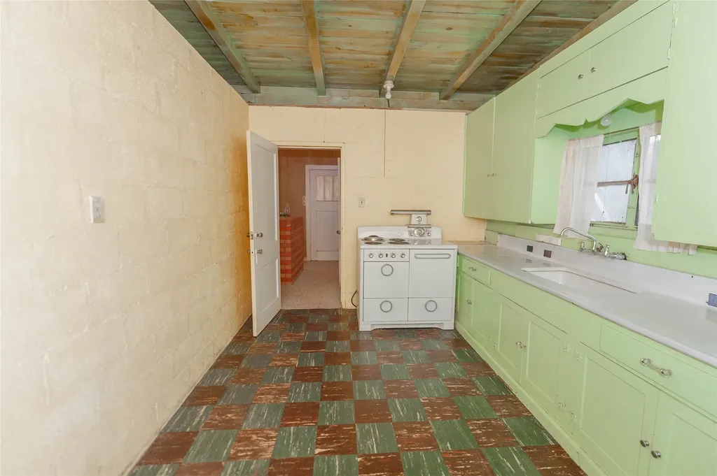 137 Center Loop Whitney TX 76692