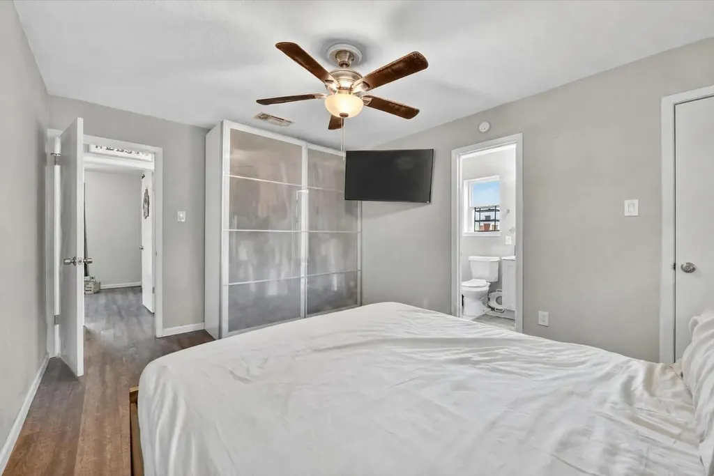 6929 Declaration Street Watauga TX 76148
