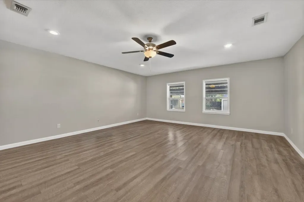 6929 Declaration Street Watauga TX 76148