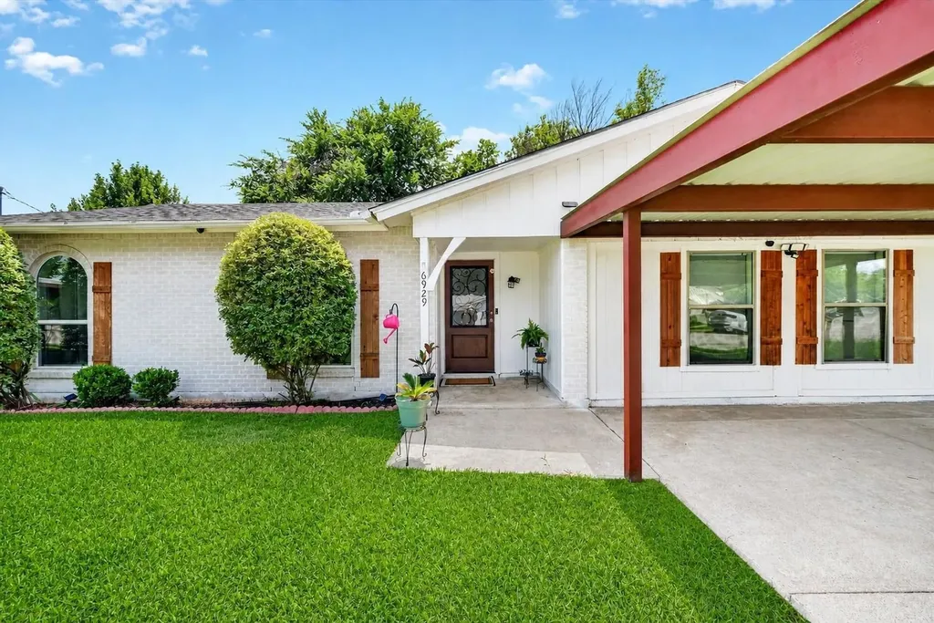 6929 Declaration Street Watauga TX 76148