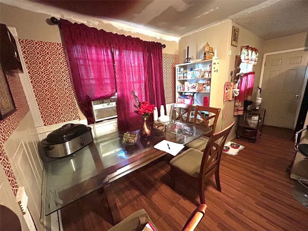6759 La Grange Drive Dallas TX 75241