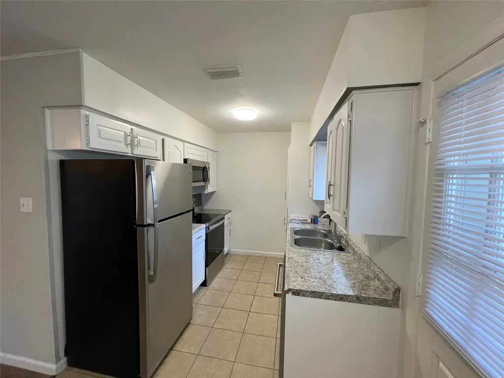 2106 Black Jack Drive Irving TX 75060