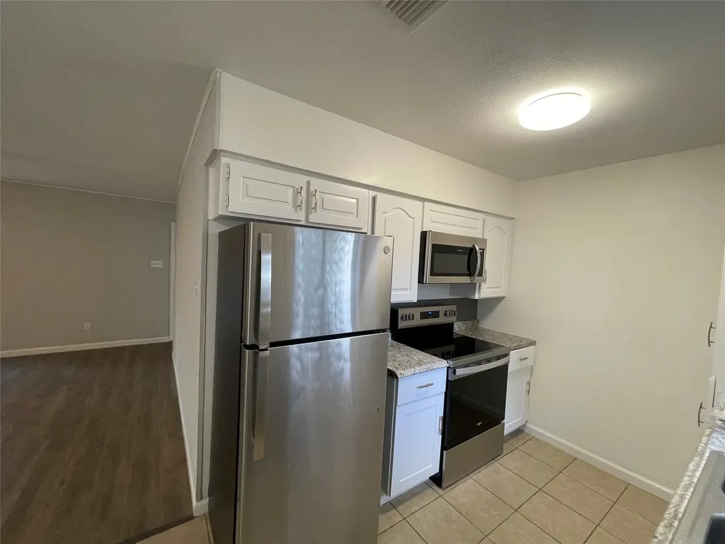 2106 Black Jack Drive Irving TX 75060