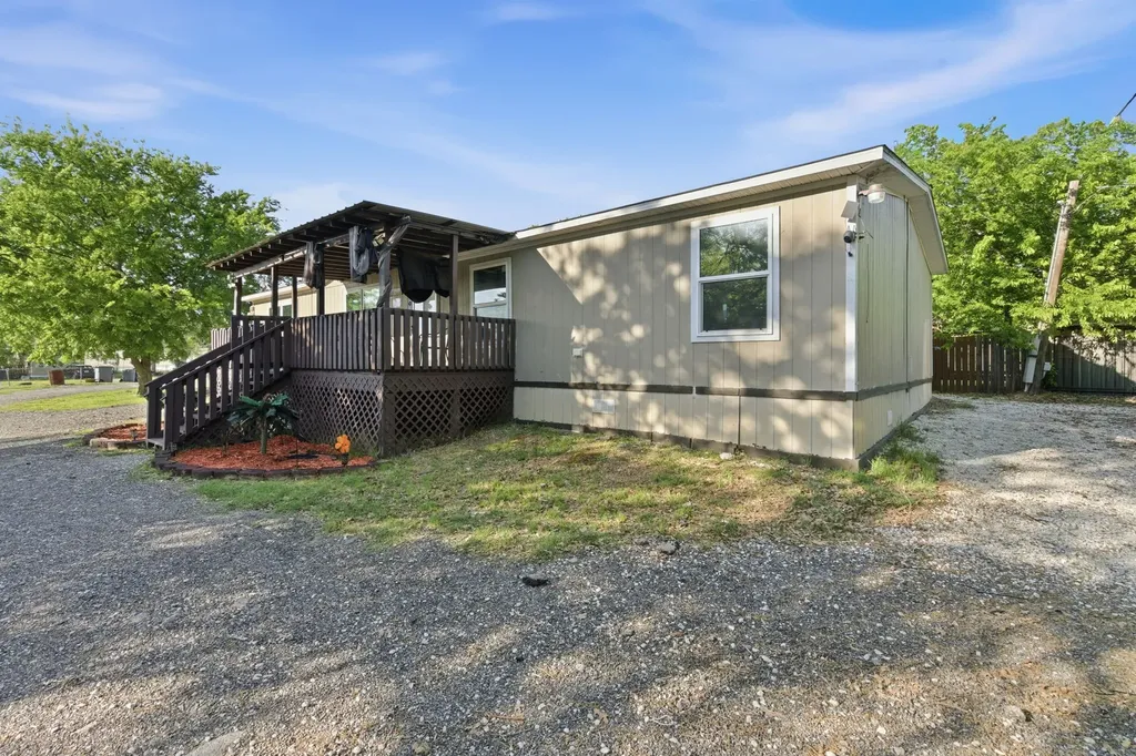 1408 Sheri Lane N Pelican Bay TX 76020