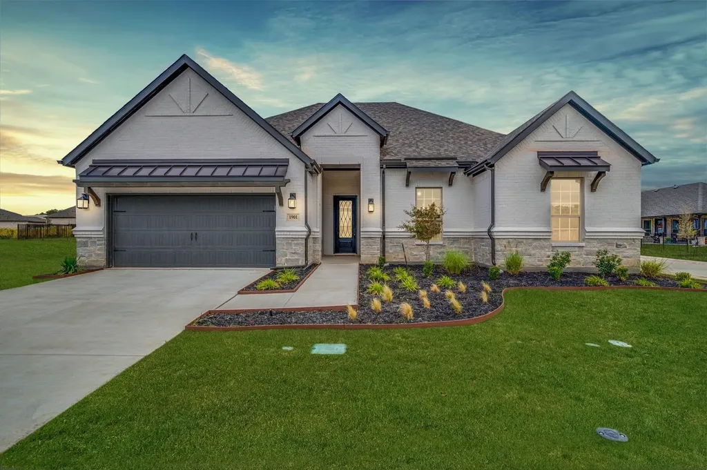 1901 Cascada Way Little Elm TX 75068