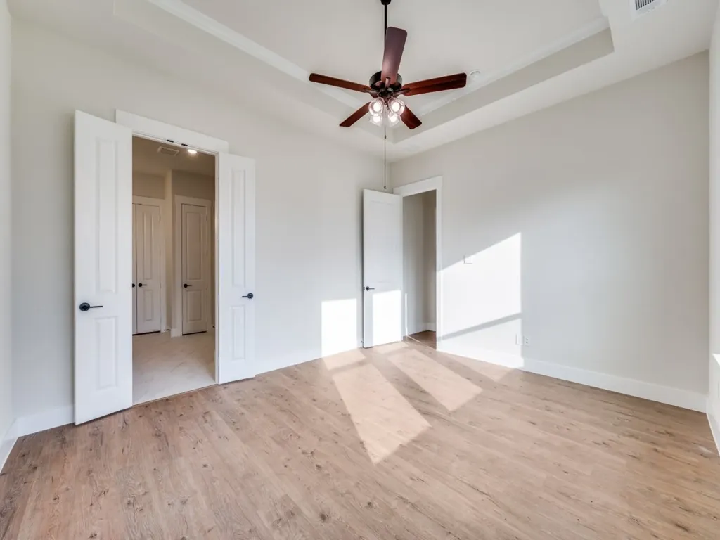 1901 Cascada Way Little Elm TX 75068
