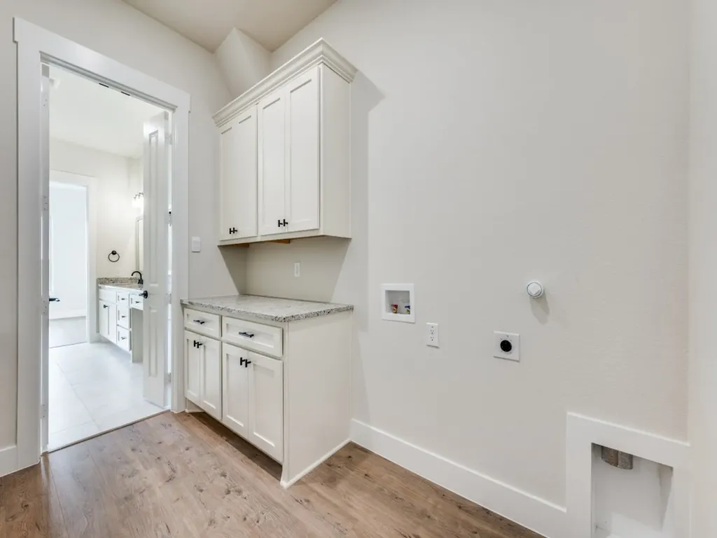 1901 Cascada Way Little Elm TX 75068