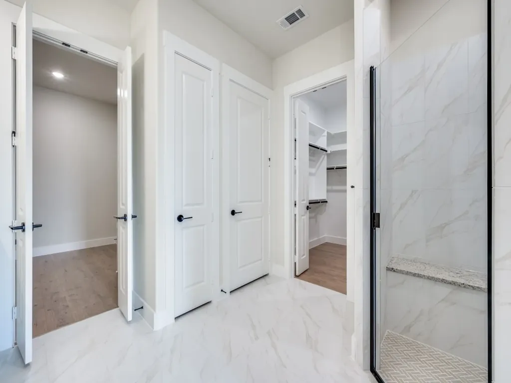 1901 Cascada Way Little Elm TX 75068