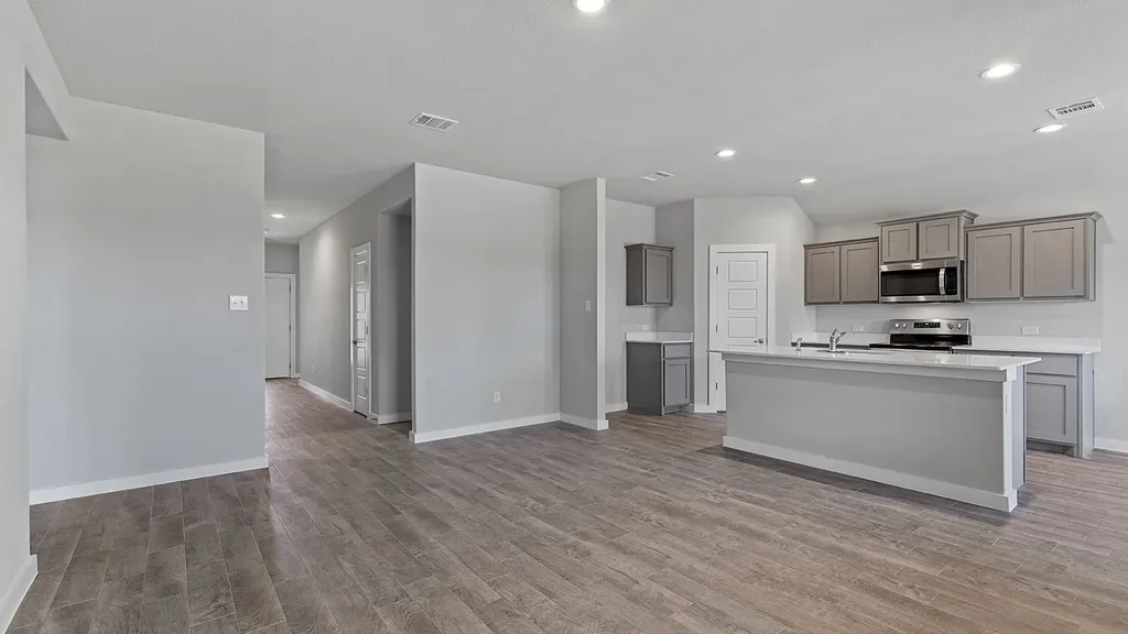 2809 Hawk Drive Denton TX 76205