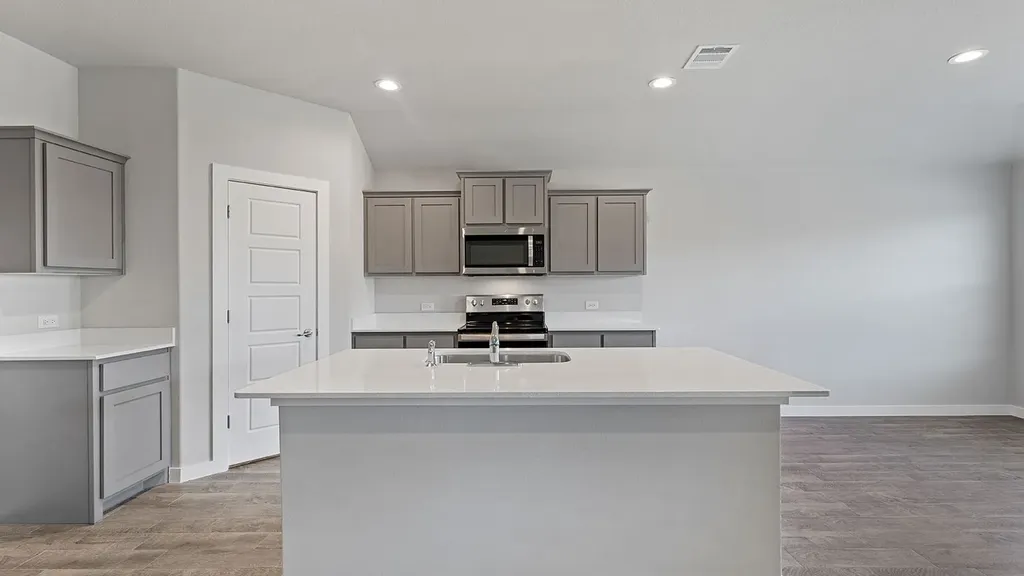 2809 Hawk Drive Denton TX 76205