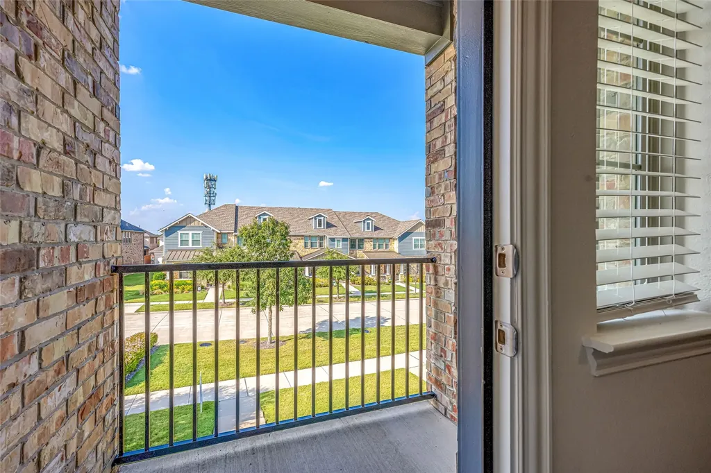 2618 Dodson Street Garland TX 75042