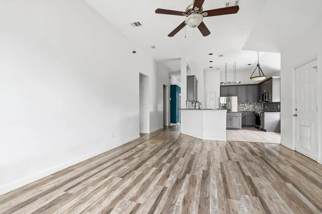 800 Tablerock Way Lewisville TX 75077