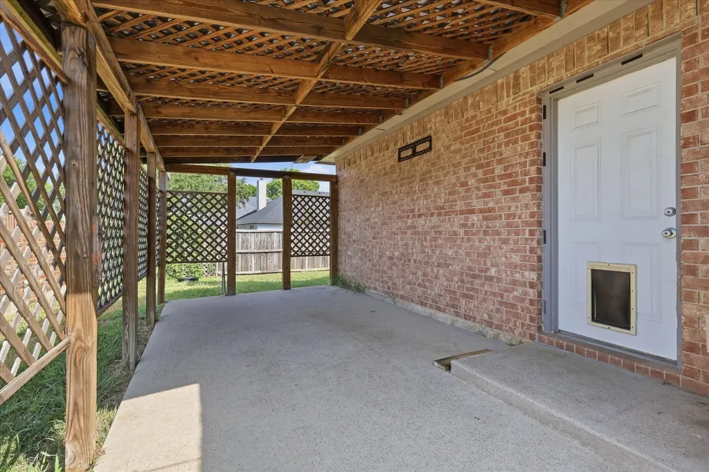 800 Tablerock Way Lewisville TX 75077