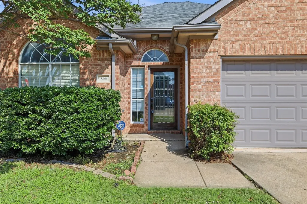 800 Tablerock Way Lewisville TX 75077