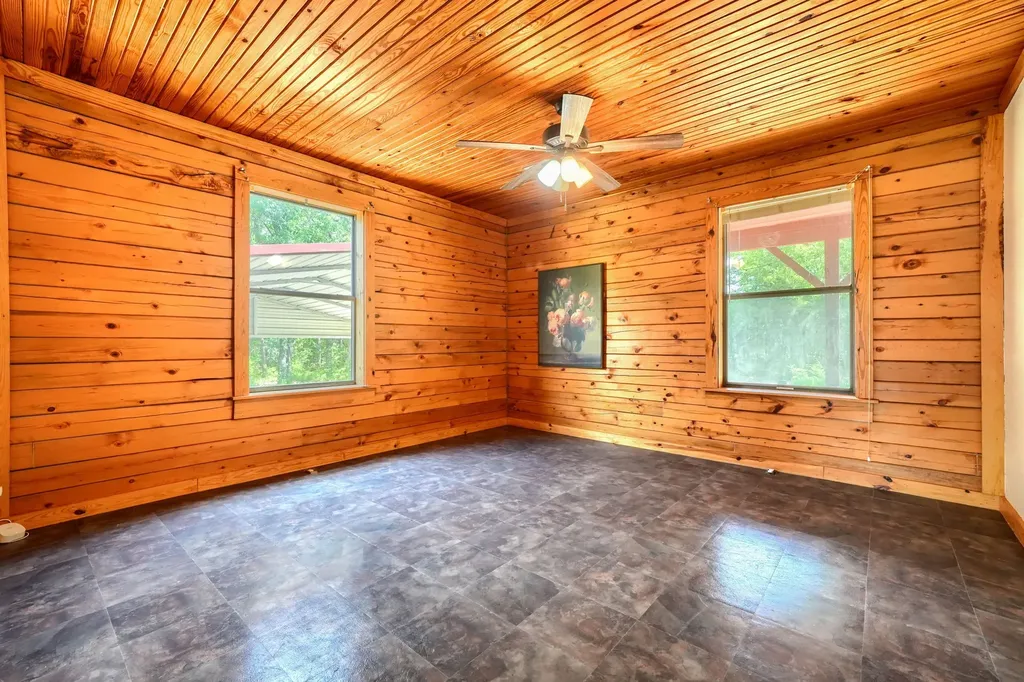 625 County Road 4735 Cumby TX 75433