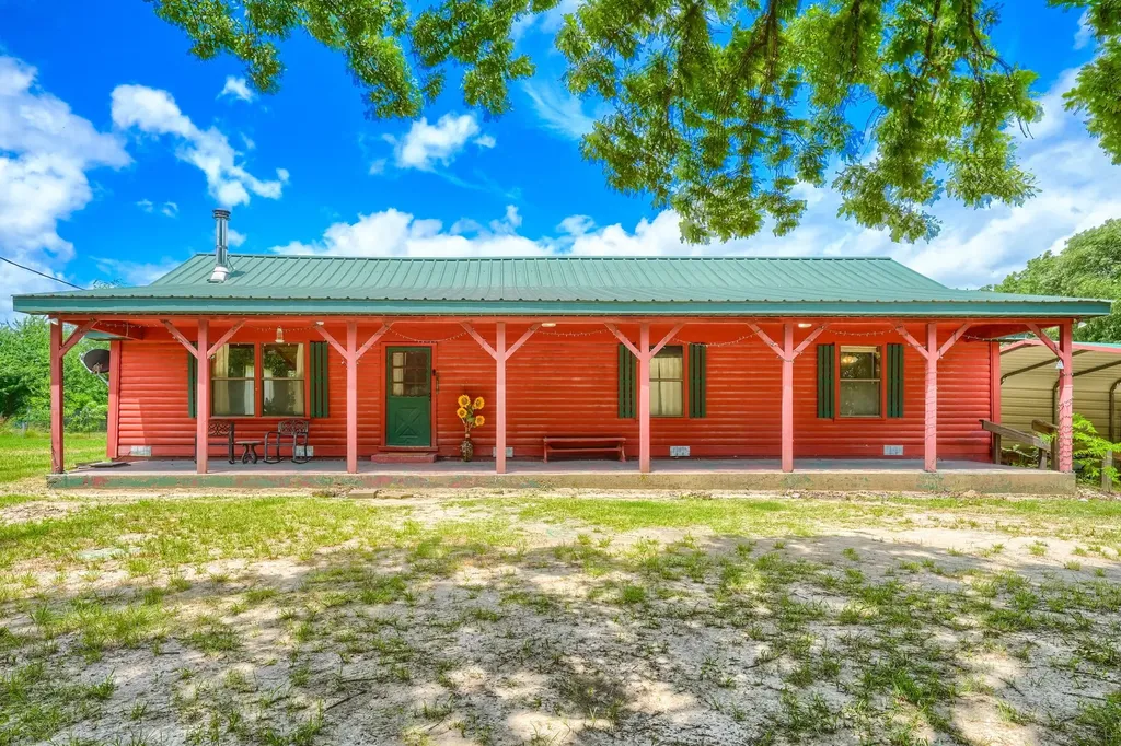 625 County Road 4735 Cumby TX 75433