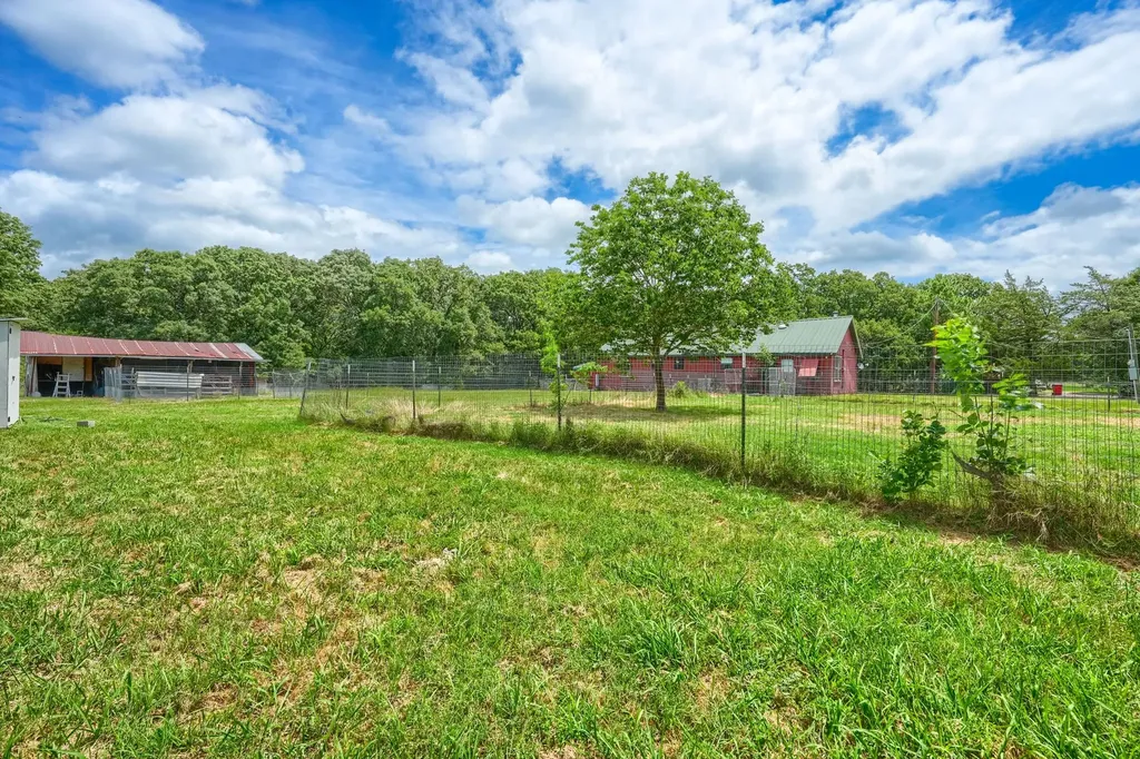 625 County Road 4735 Cumby TX 75433