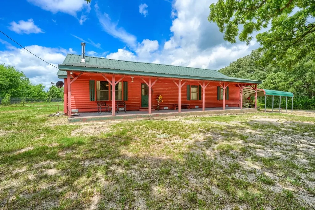 625 County Road 4735 Cumby TX 75433