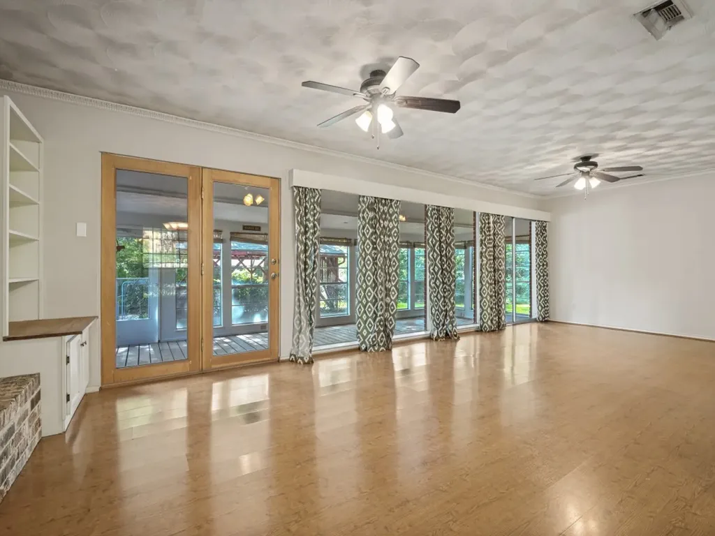 3536 Rio Grande Avenue Dallas TX 75233