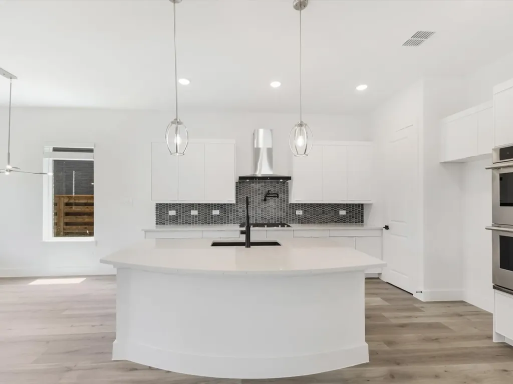 1437 Imperial Avenue Little Elm TX 75036