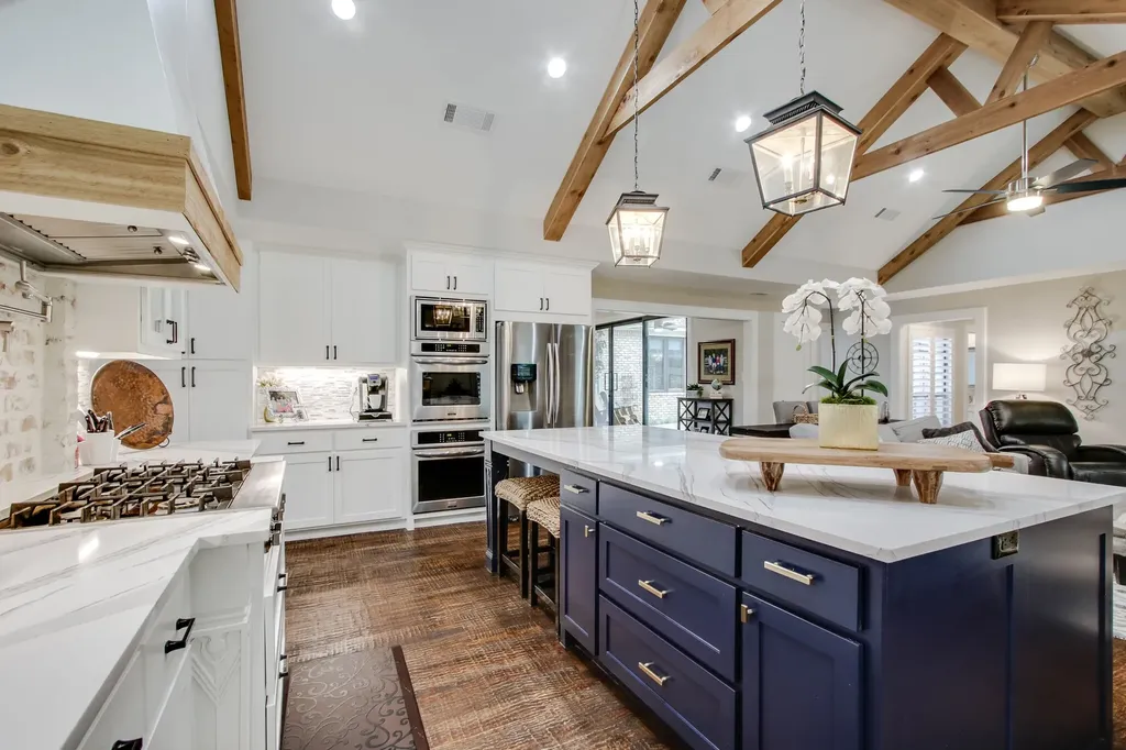 1325 Shamrock Lane Plano TX 75093