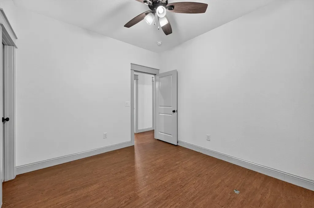818 W Elm Street Denison TX 75020