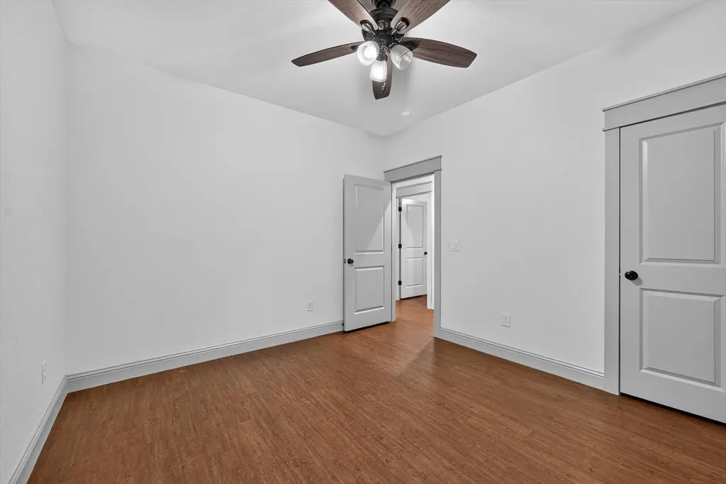 818 W Elm Street Denison TX 75020