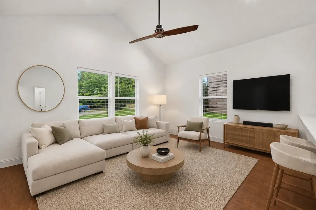 818 W Elm Street Denison TX 75020