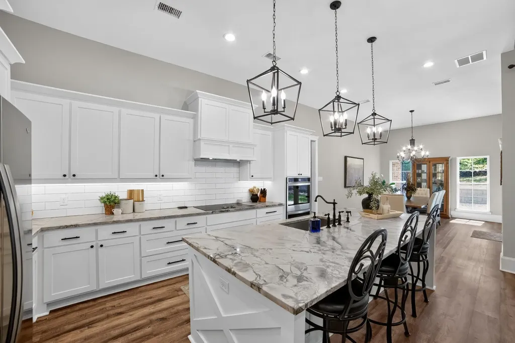 125 Oakbend Trail Mabank TX 75147
