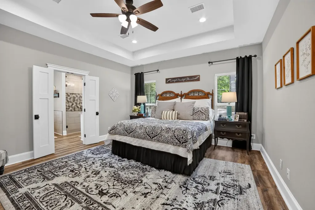 125 Oakbend Trail Mabank TX 75147