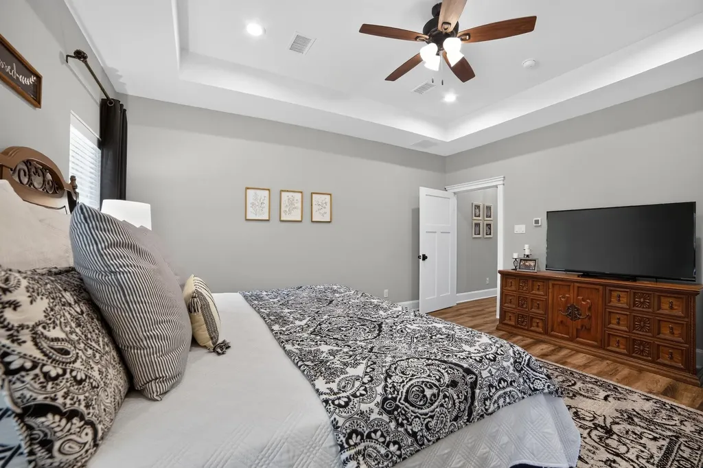 125 Oakbend Trail Mabank TX 75147