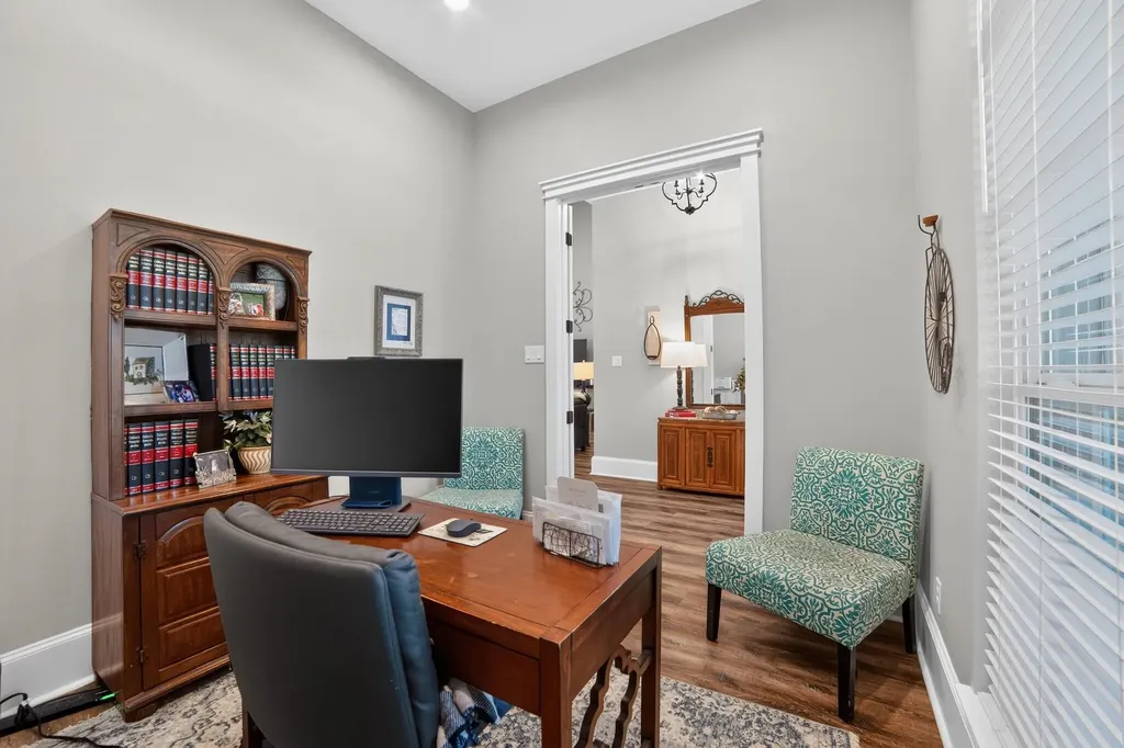 125 Oakbend Trail Mabank TX 75147