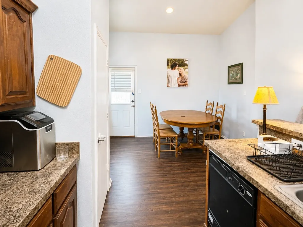 1249 Cottonwood Drive Crowley TX 76036