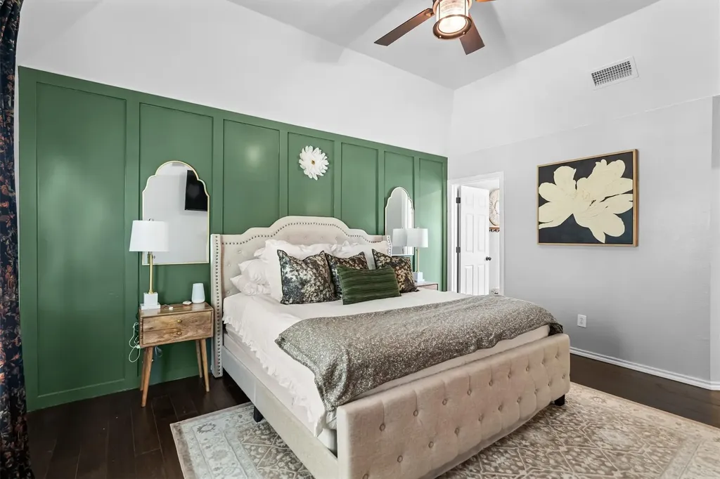 709 Bent Tree Court Hurst TX 76054