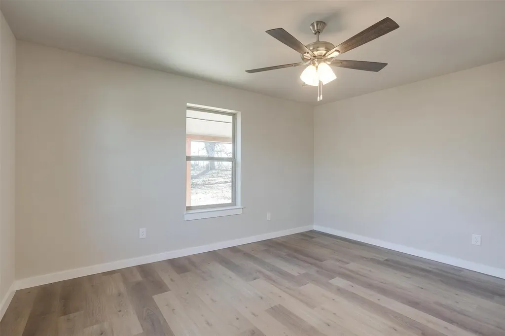 305 Bentley Drive Joshua TX 76058