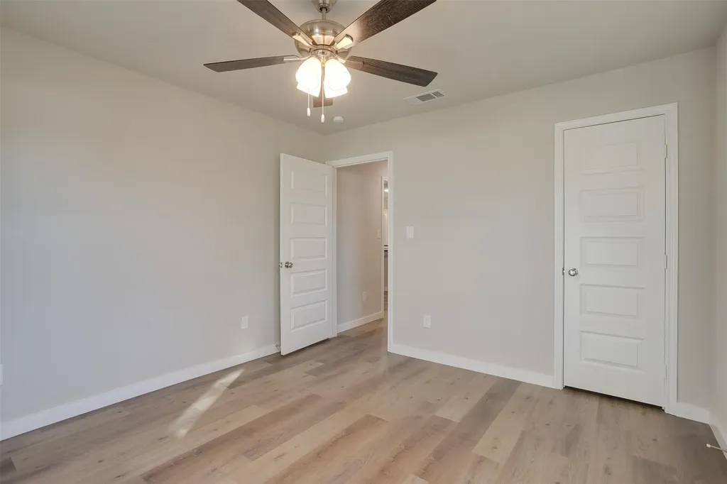 305 Bentley Drive Joshua TX 76058