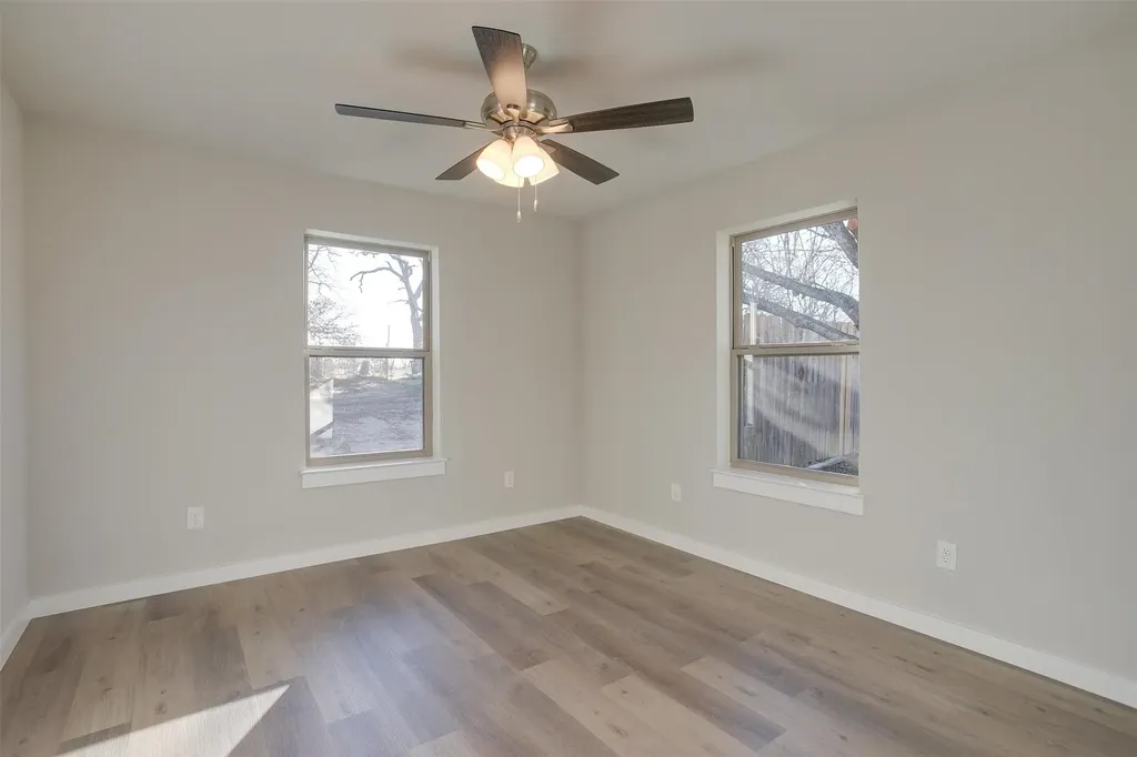 305 Bentley Drive Joshua TX 76058